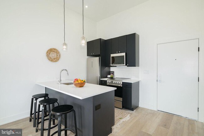 Foto del edificio - 5013 Springfield Ave