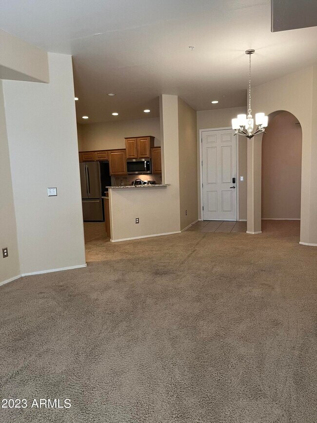 Foto del edificio - 14575 W Mountain View Blvd