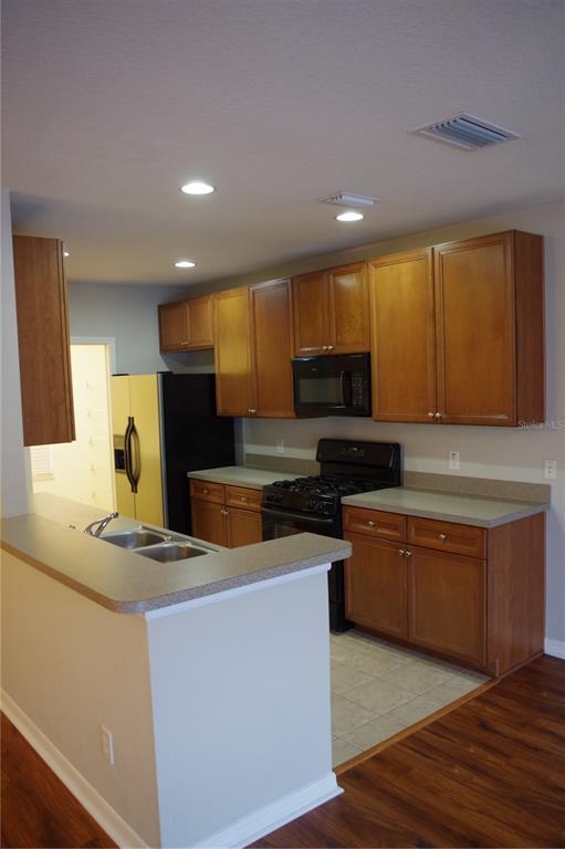 Foto del edificio - 17052 Dorman Rd