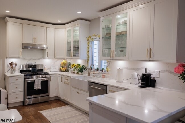 Foto del edificio - 33 Claremont Ave