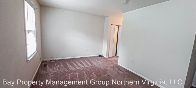Foto del edificio - 3 br, 2.5 bath House - 1950 MAYFLOWER DRIVE