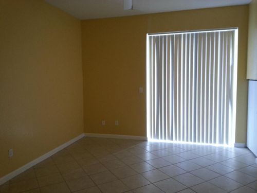 Foto del edificio - 6549 Diamond Springs Terrace