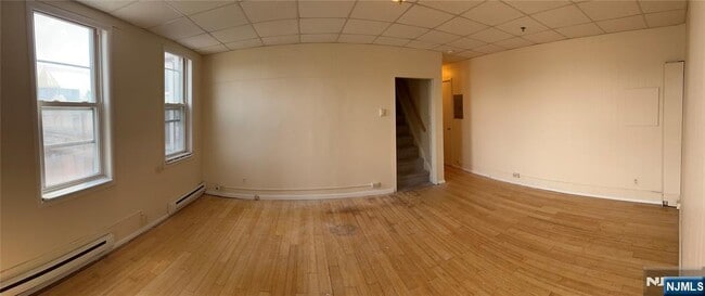 Building Photo - 82 Park-3-3