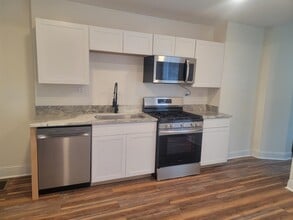 Building Photo - 1038 S Ohio Ave