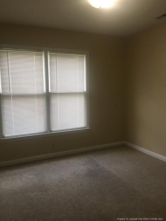 Building Photo - 2860 Chillingworth Dr