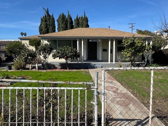 Building Photo - 1501 Abbot Ave