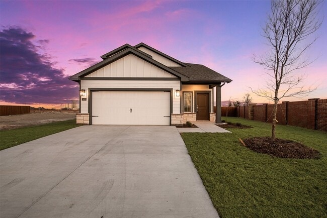 Building Photo - 1452 Twin Frks Dr