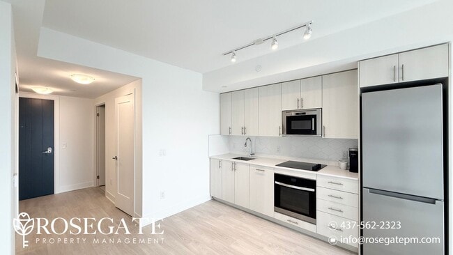 Building Photo - Brand New Studio Condo in North Oshawa – 6...