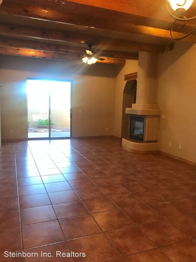 Building Photo - 2 br, 2 bath House - 4337 Nambe Ct.