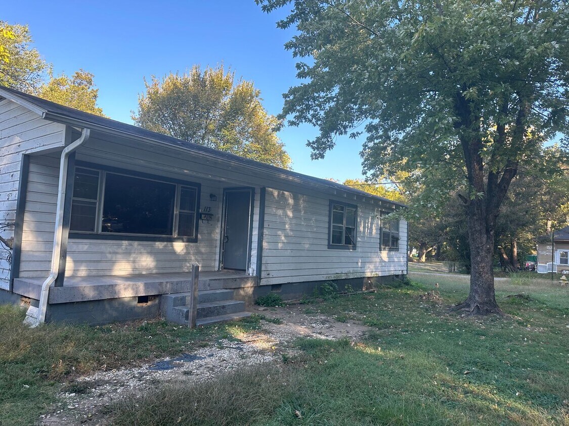 Primary Photo - $1,200 Move in special
