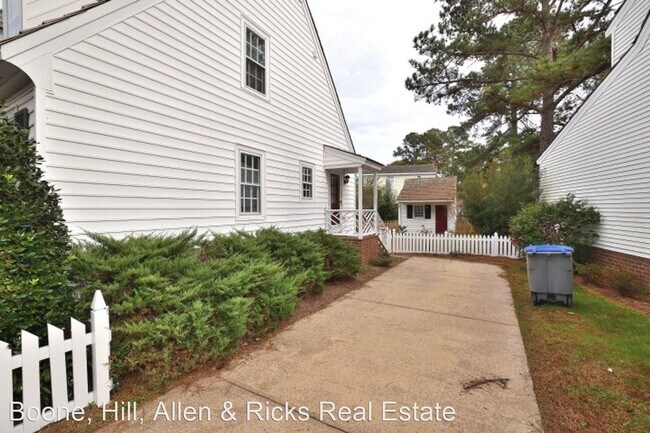 Building Photo - 3 br, 2 bath House - 209 Old Colony Way