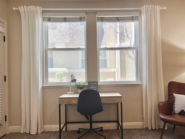 Building Photo - 11380 S Virginia St