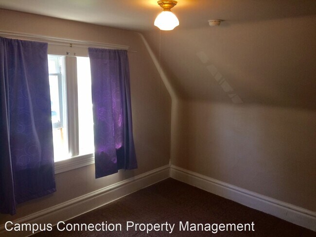 Foto del edificio - 2 br, 1 bath House - 276 West 12th Upper
