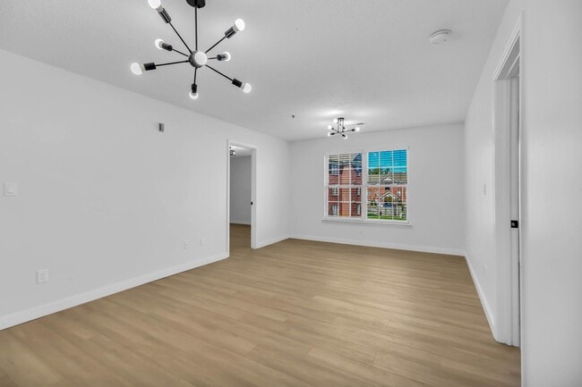 Interior Photo - The Ariel - Beautifully Renovated!