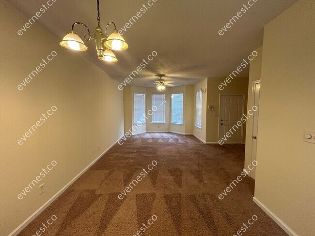 Foto del edificio - 6699 Sunset Hills Blvd