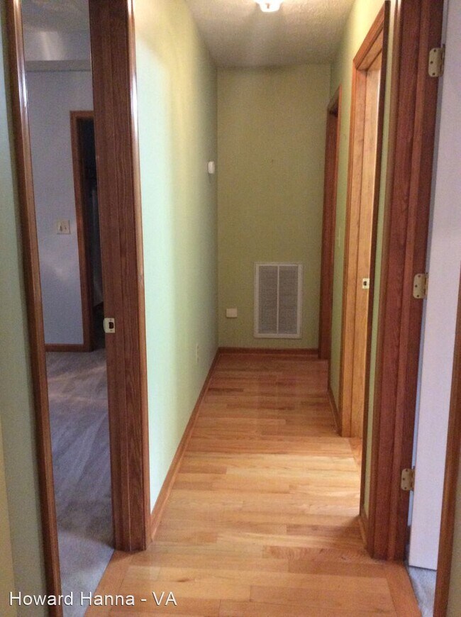 Foto del edificio - 3 br, 2.5 bath House - 6021 Tabiatha Lane