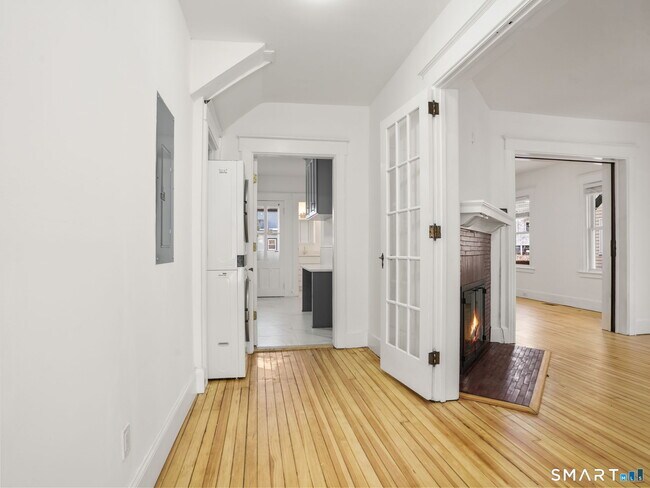 Photo - 27 5th St Apartment