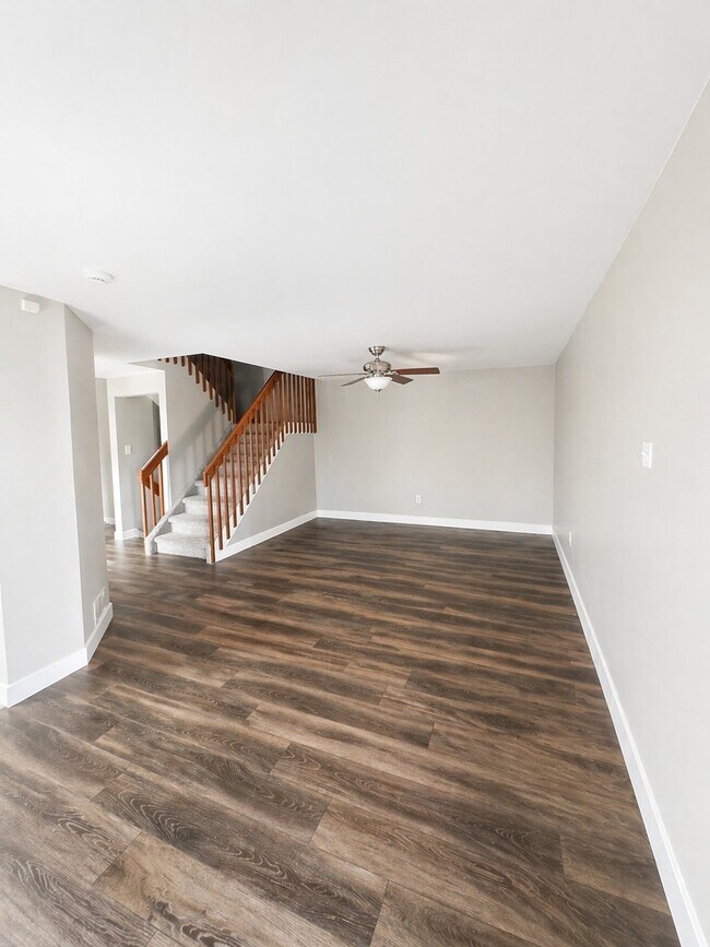 Building Photo - 11609 River Run Cir