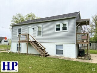 Building Photo - 115 W Johnson Ave