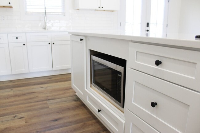 Foto del edificio - Modern New Construction in Westbrook Farms with Resort Style Amenities