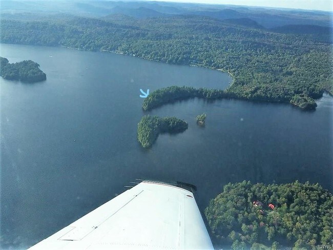 Foto del edificio - 226 Morrow Point Rd