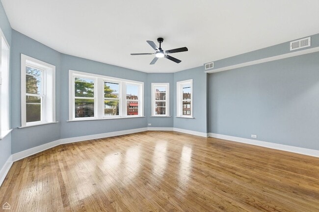 Building Photo - 7824 S Euclid Ave