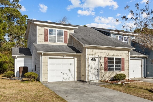 Building Photo - 178 Kelly Cir