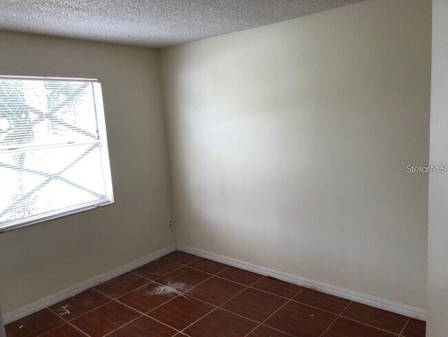 Building Photo - 805 Christian Way