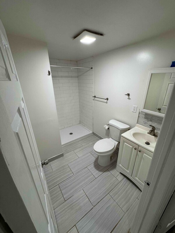 Foto del edificio - 27 Hillside Ave
