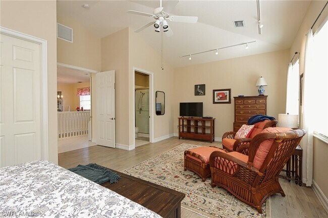 Building Photo - 6061 Ashford Ln