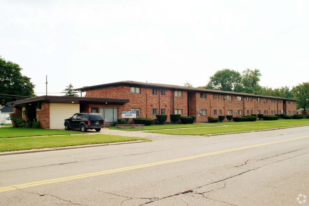 Primary Photo - Eastland Court