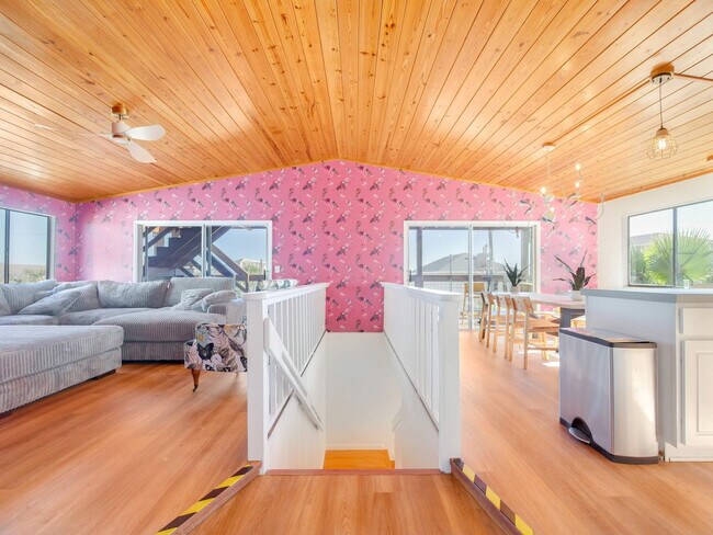 Foto del edificio - 5537 Pelican Way