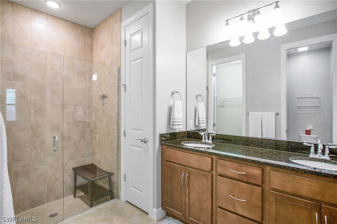 Foto principal - 7674 Jacaranda Ln