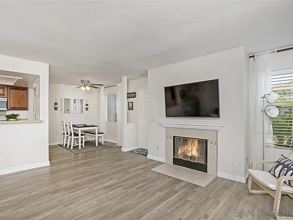 Building Photo - 9336 Twin Trails Dr