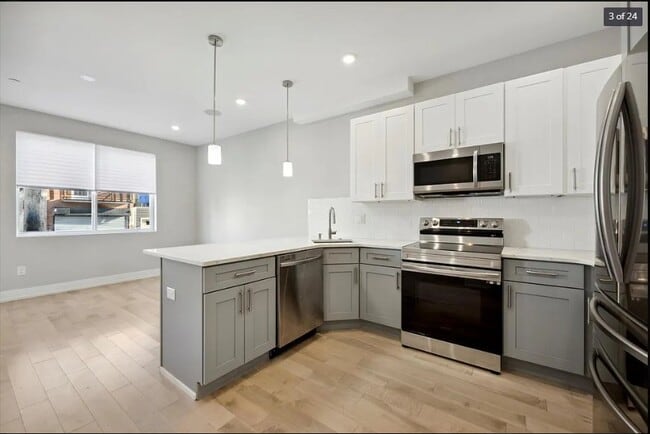 Photo - 2011 N Randolph St Apartment