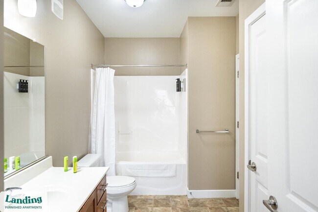 Foto del edificio - 6115 Tidewater Dr