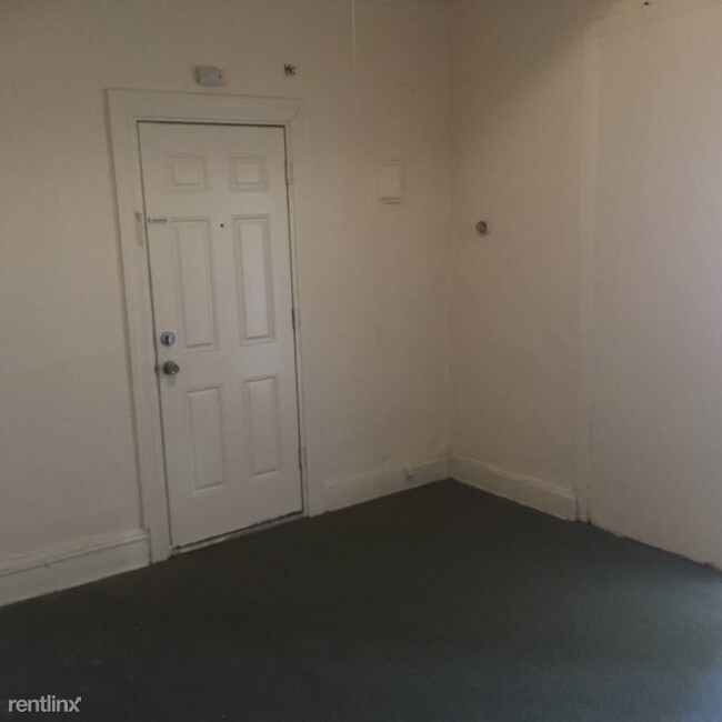 Foto del edificio - 633 E 241st St