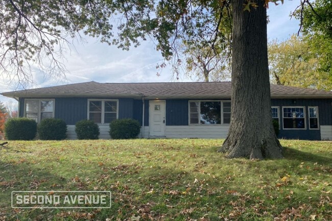 Building Photo - 46 Patricia Ln