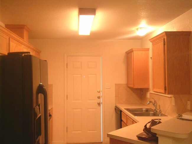 Building Photo - 3506 Dustin Ct