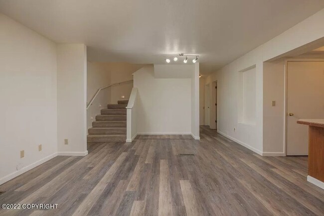 Foto del edificio - 324 E Manor Ave