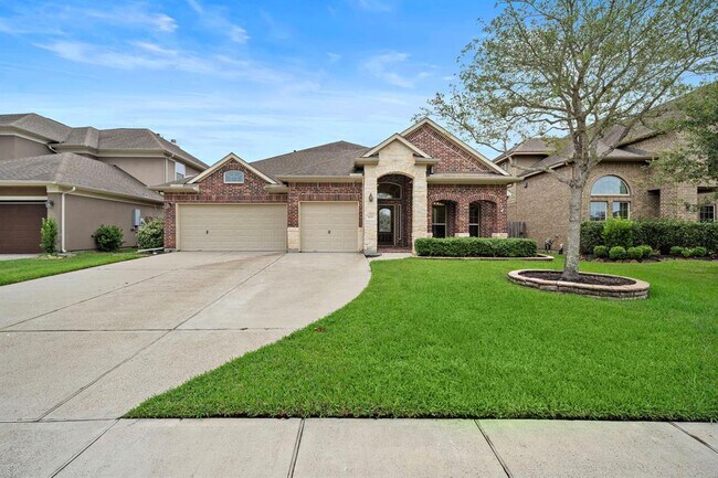 Foto del edificio - 4711 Salinas Ln