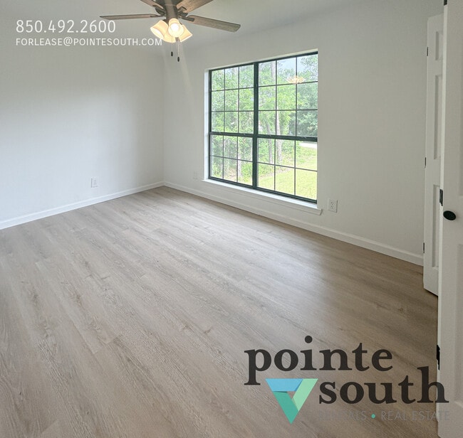 Building Photo - 10080 Bay Haven Dr