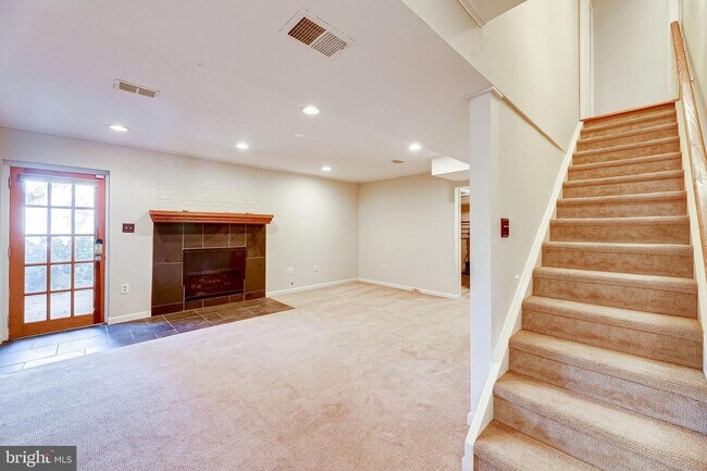 Foto del edificio - 2629 S Hayes St