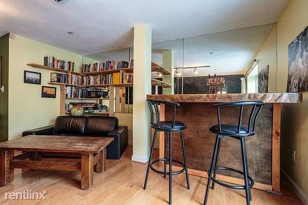 Foto del edificio - 1409 Commonwealth Ave