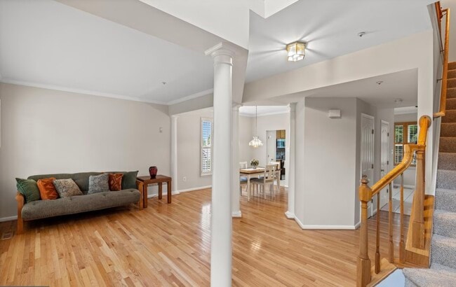 Building Photo - 5714 Silk Tree Dr