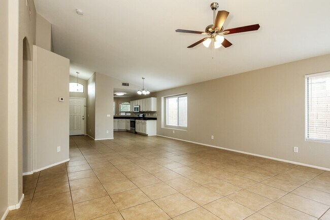 Building Photo - 28643 N Nobel Rd