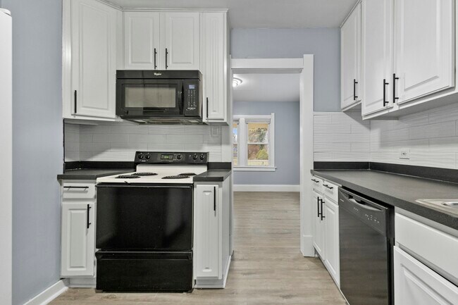 Foto del edificio - 1846 Harlan Rd