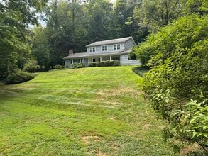 Building Photo - 6 Rivergate Woods