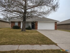 Building Photo - 1309 Elke Cir