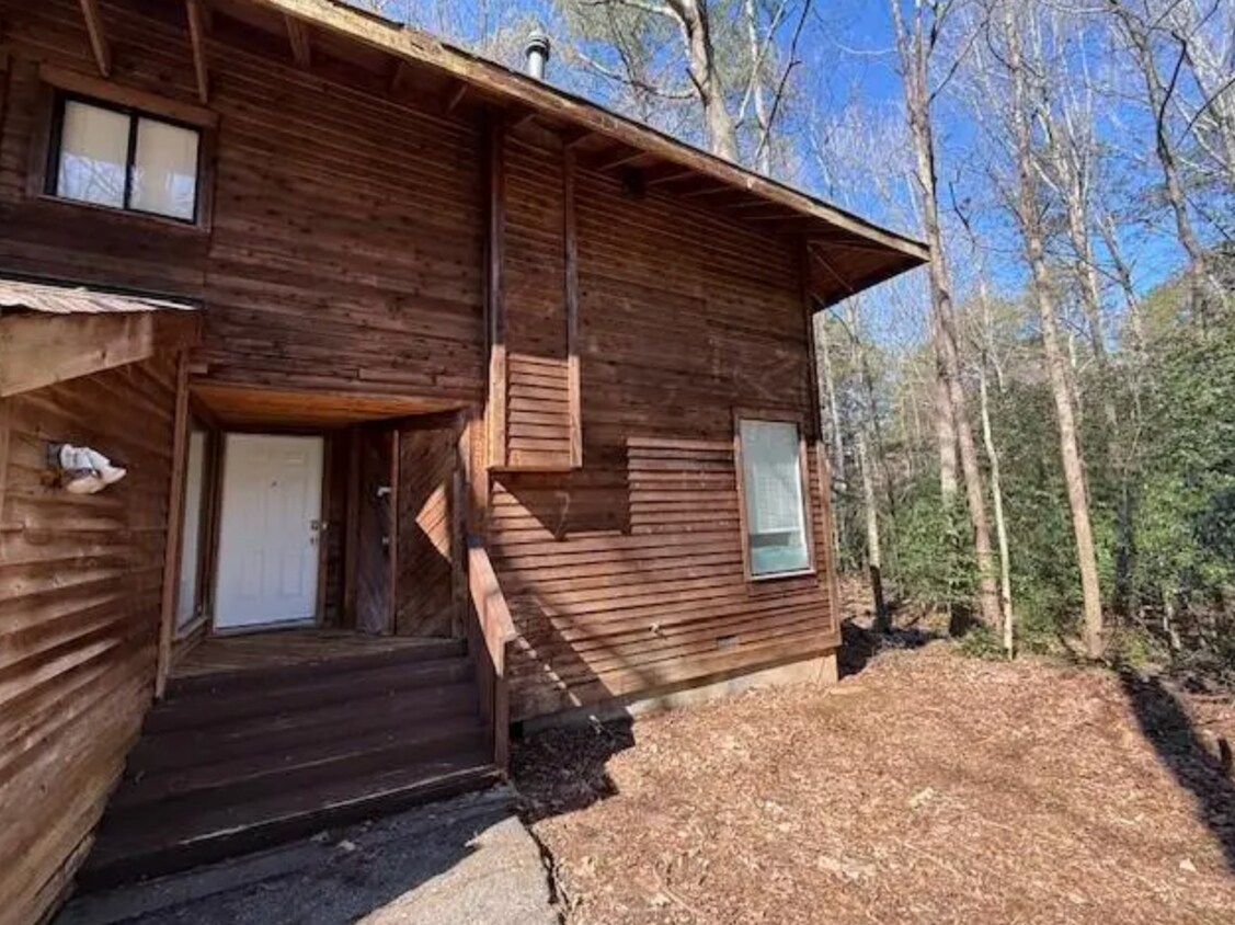 Primary Photo - Room in Townhome on Terrace Trail